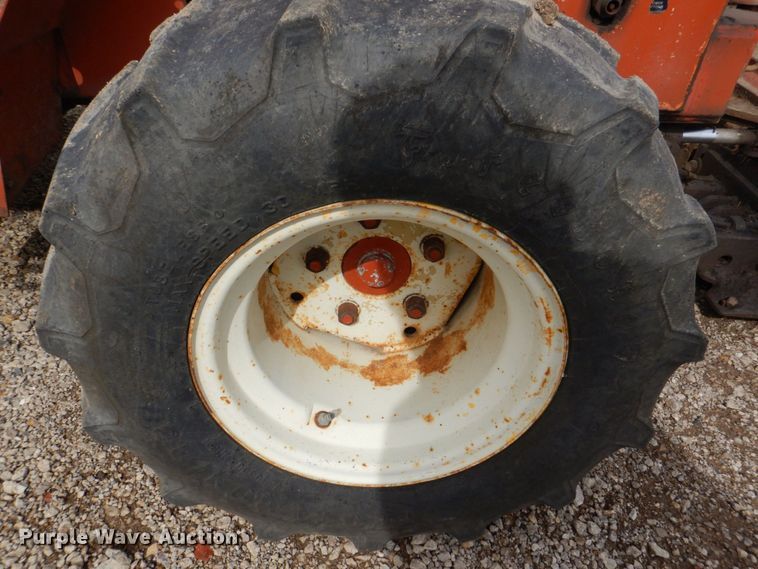 image for item DS8079 Ditch Witch R40D  trencher