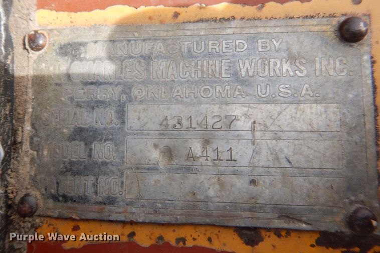 image for item DS8079 Ditch Witch R40D  trencher