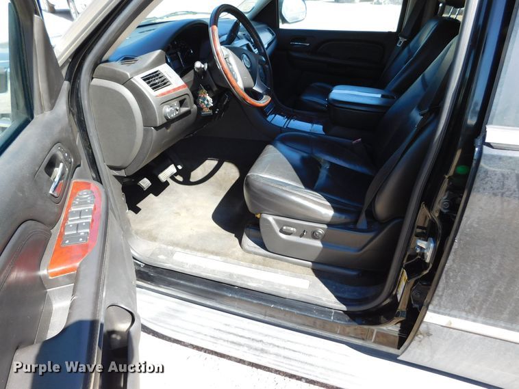 image for item GP9567 2007 Cadillac Escalade ESV  SUV