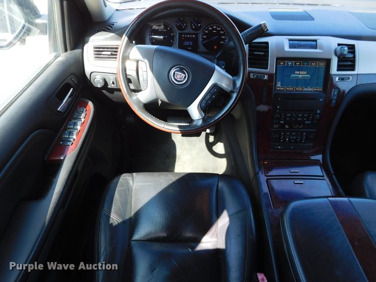 image for item GP9567 2007 Cadillac Escalade ESV  SUV