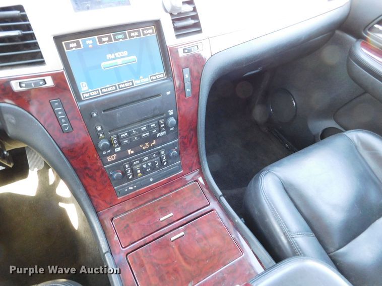 image for item GP9567 2007 Cadillac Escalade ESV  SUV