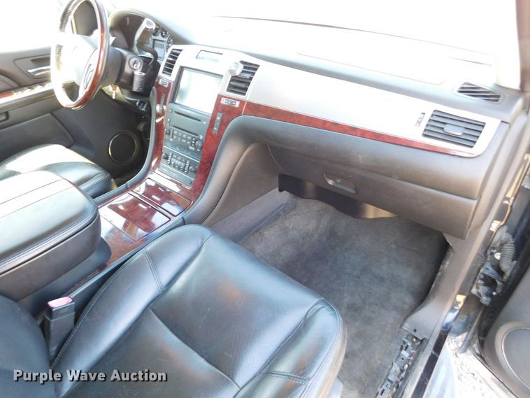 image for item GP9567 2007 Cadillac Escalade ESV  SUV