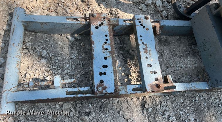 image for item HL9175 (5) Pumps