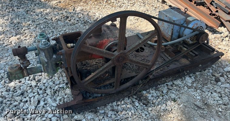 image for item HL9175 (5) Pumps