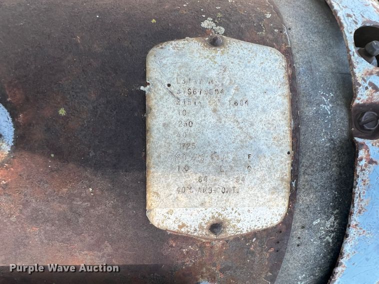 image for item HL9175 (5) Pumps