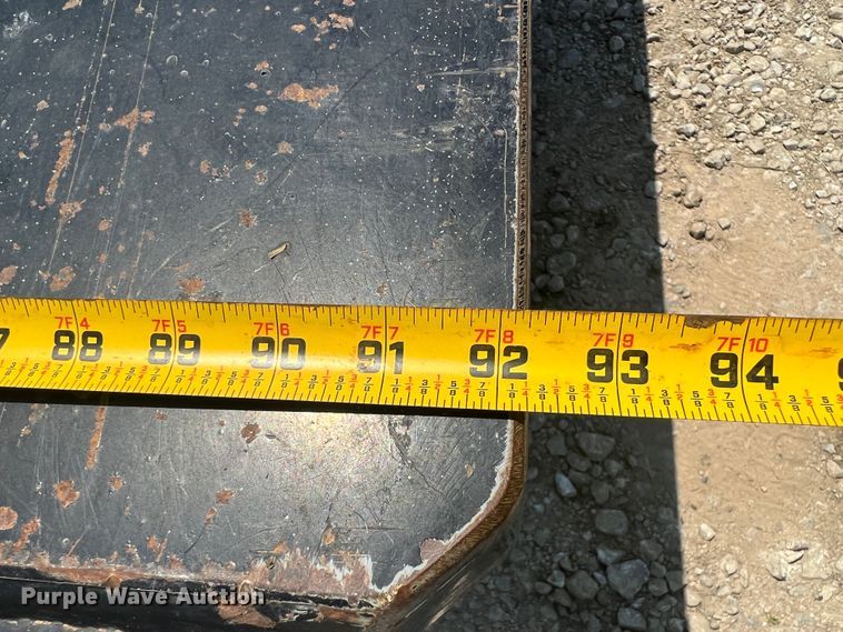 image for item HL9178 2013 Ford F450 Super Duty  bale bed truck