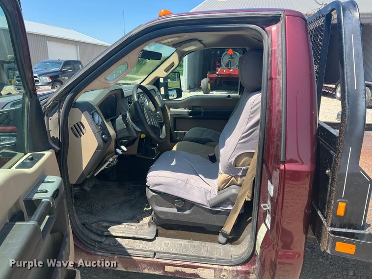 image for item HL9178 2013 Ford F450 Super Duty  bale bed truck