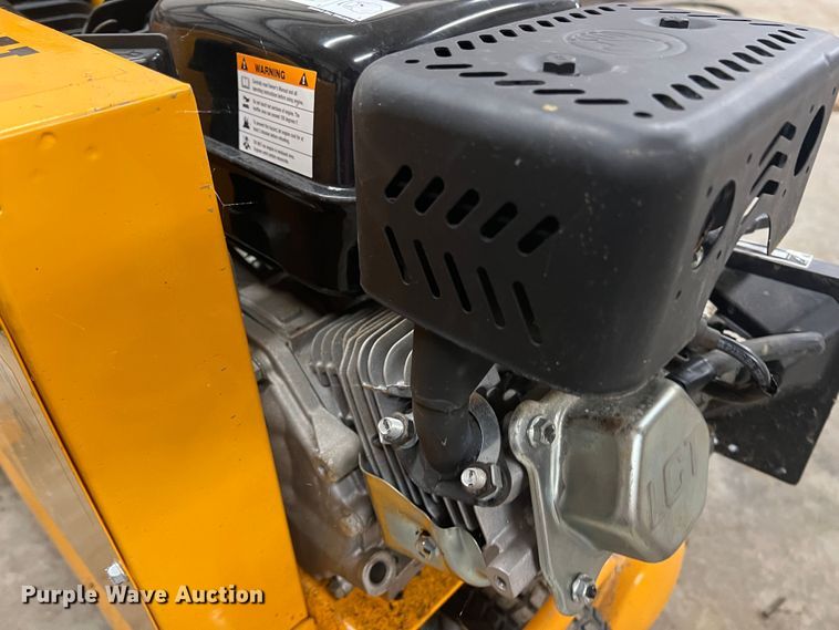 image for item HL9207 Titan  air compressor