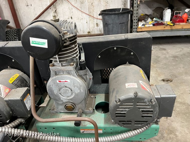 image for item HL9207 Titan  air compressor