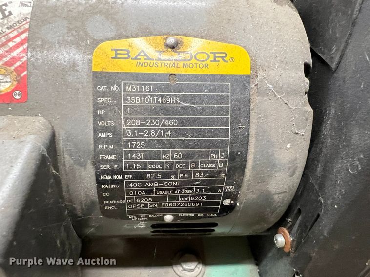 image for item HL9207 Titan  air compressor