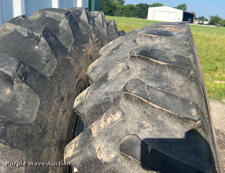 image for item HL9208 (6) tires