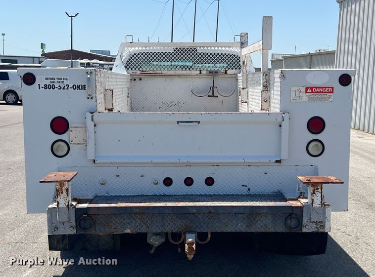 image for item HL9211 2004 Ford F550  SuperCab utility / service truck