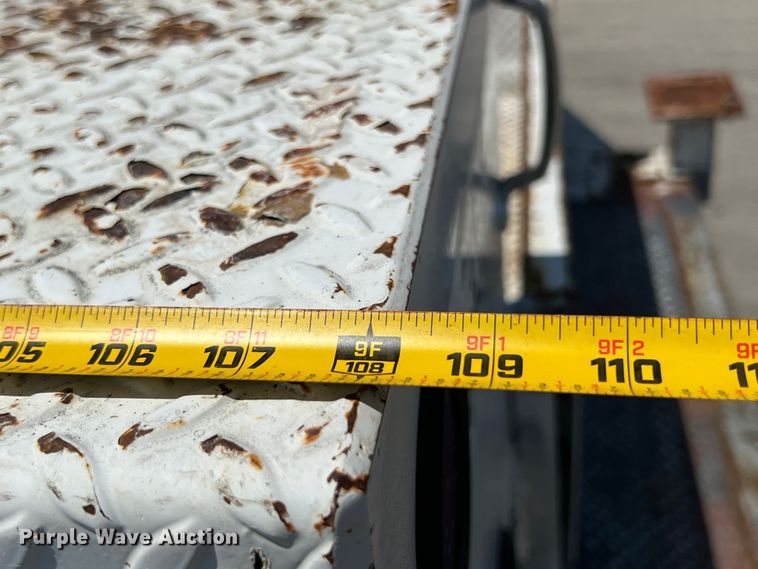 image for item HL9211 2004 Ford F550  SuperCab utility / service truck