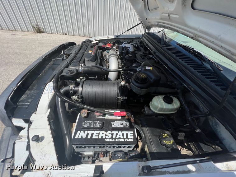 image for item HL9211 2004 Ford F550  SuperCab utility / service truck