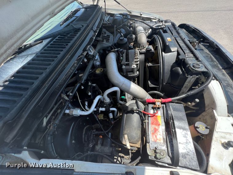 image for item HL9211 2004 Ford F550  SuperCab utility / service truck