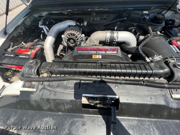 image for item HL9211 2004 Ford F550  SuperCab utility / service truck