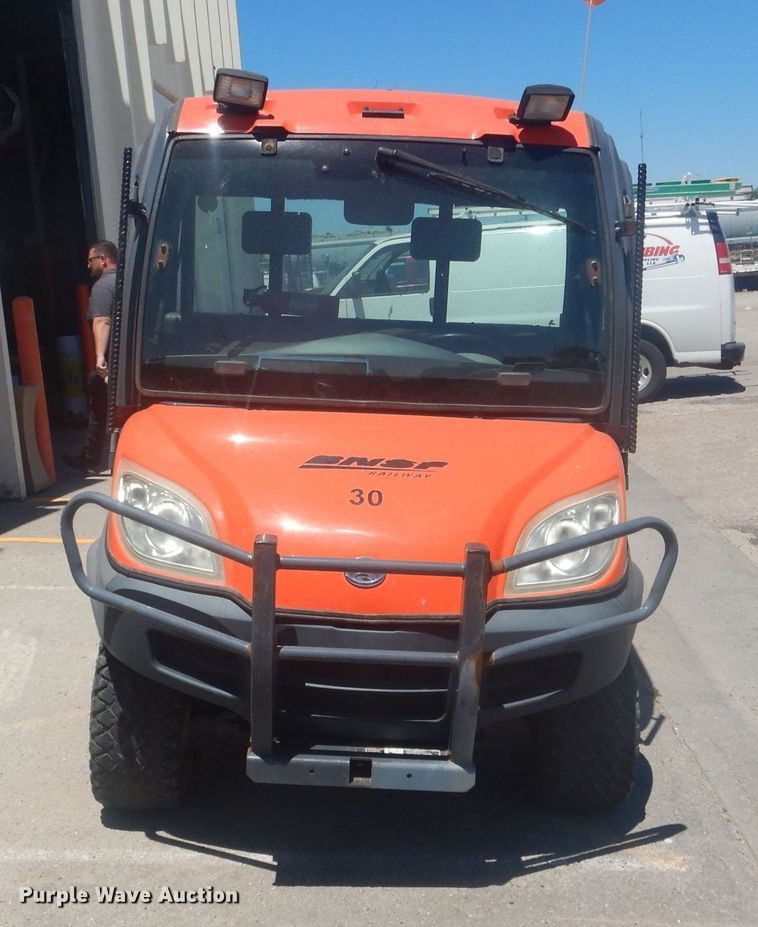 image for item HU9423 2011 Kubota RTV 1100  utility vehicle