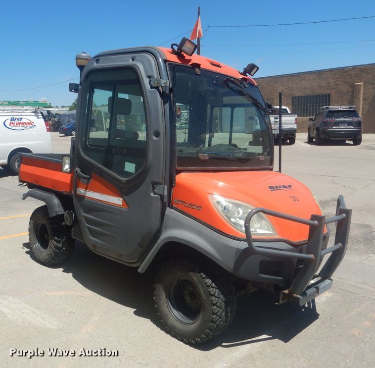 image for item HU9423 2011 Kubota RTV 1100  utility vehicle