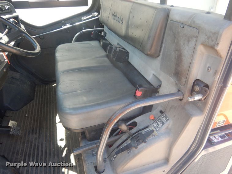 image for item HU9423 2011 Kubota RTV 1100  utility vehicle