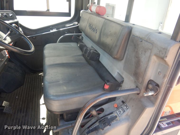 image for item HU9423 2011 Kubota RTV 1100  utility vehicle