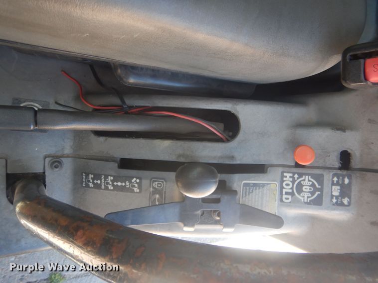 image for item HU9423 2011 Kubota RTV 1100  utility vehicle