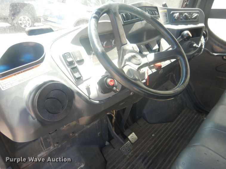 image for item HU9423 2011 Kubota RTV 1100  utility vehicle