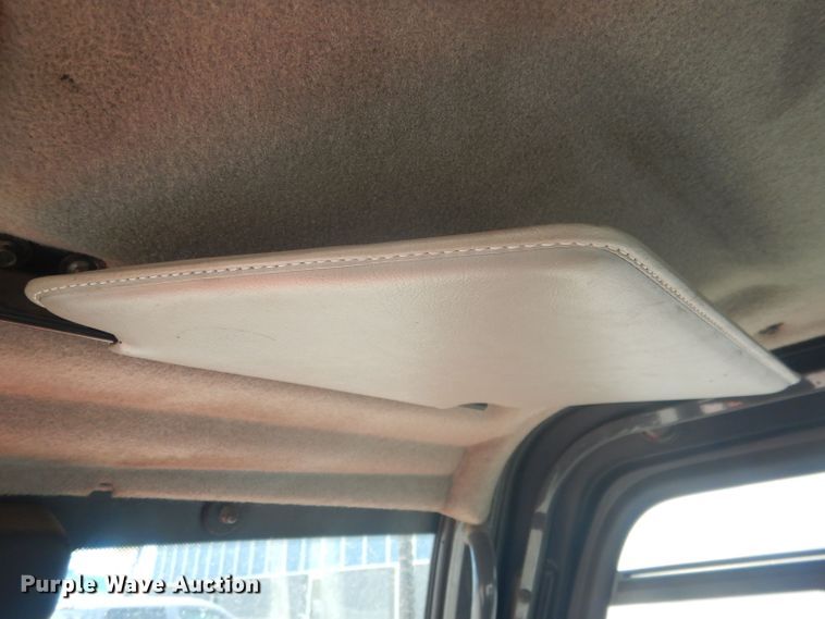 image for item HU9423 2011 Kubota RTV 1100  utility vehicle