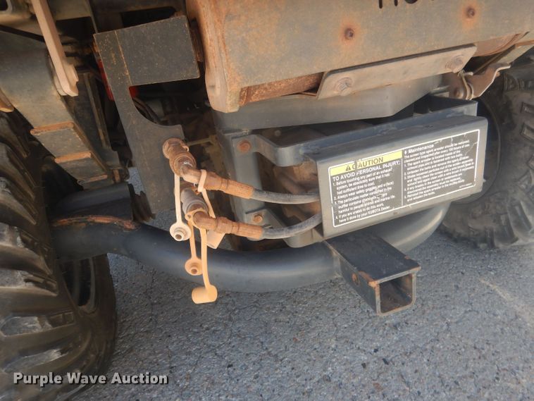 image for item HU9423 2011 Kubota RTV 1100  utility vehicle