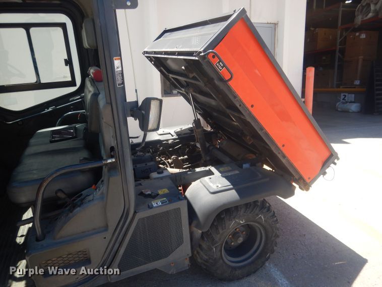 image for item HU9423 2011 Kubota RTV 1100  utility vehicle