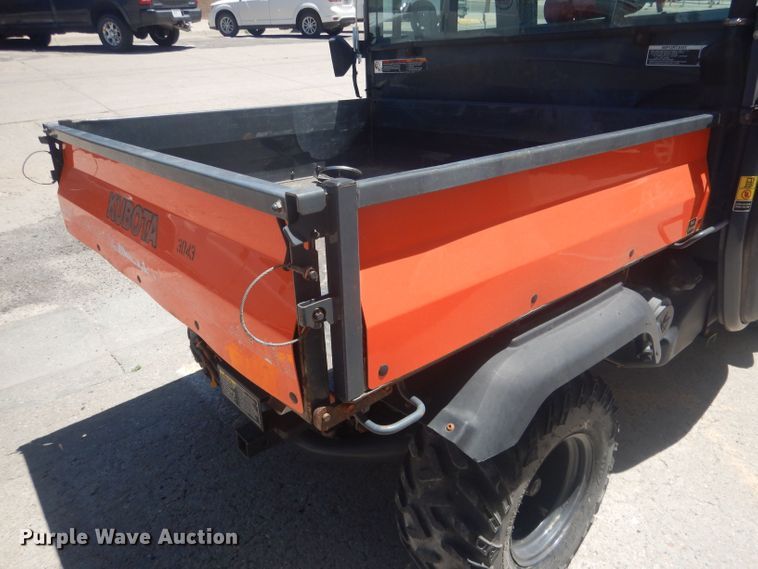 image for item HU9423 2011 Kubota RTV 1100  utility vehicle