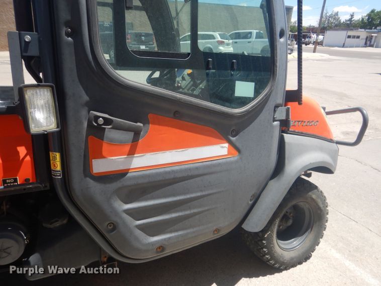 image for item HU9423 2011 Kubota RTV 1100  utility vehicle