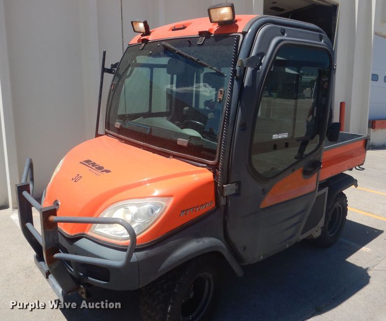 image for item HU9423 2011 Kubota RTV 1100  utility vehicle