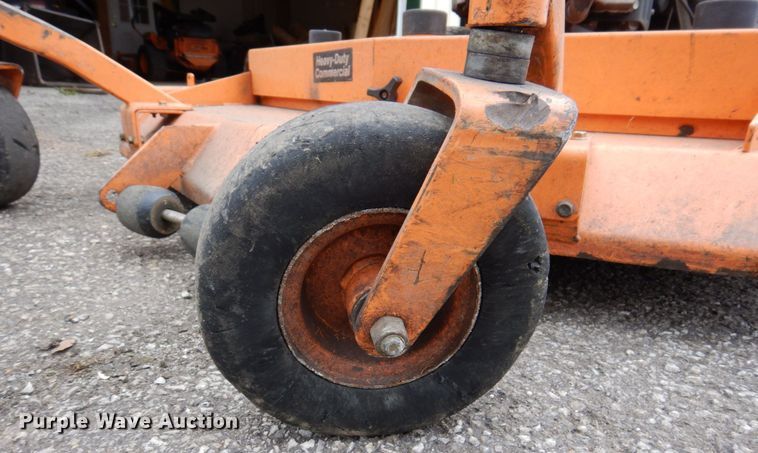 image for item IM9968 2009 Scag SWZ48V -17KAI  lawn mower