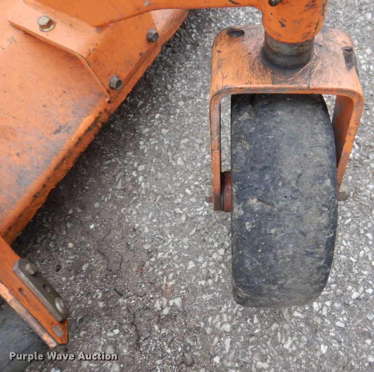 image for item IM9968 2009 Scag SWZ48V -17KAI  lawn mower