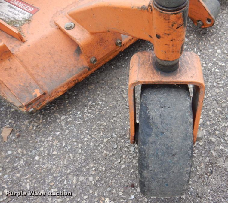 image for item IM9968 2009 Scag SWZ48V -17KAI  lawn mower