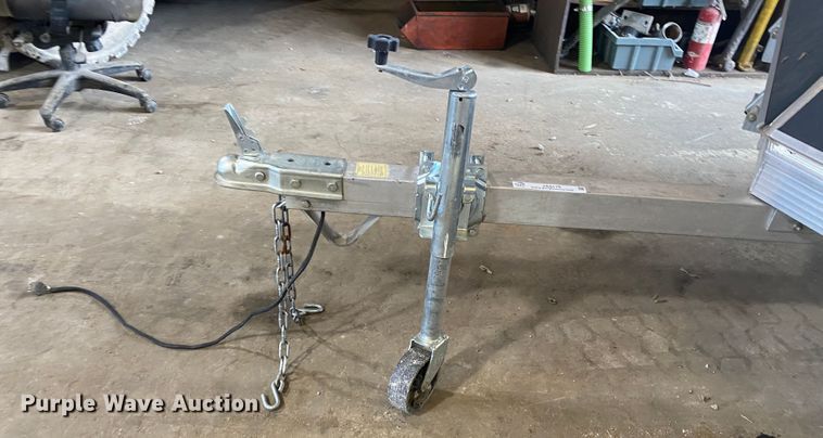 image for item JA9175 1999 Triton LT10VR-101  snowmobile trailer