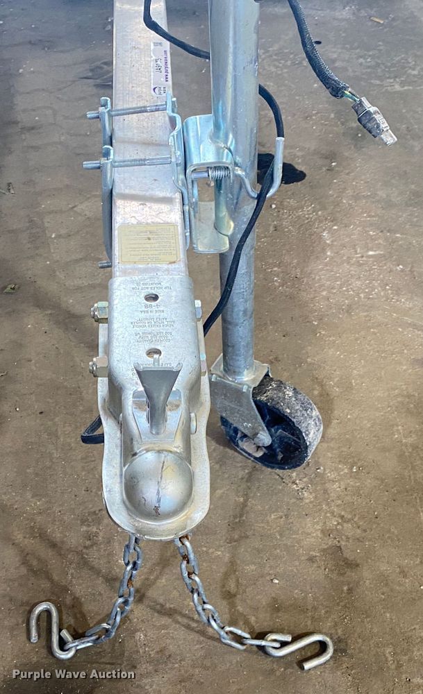 image for item JA9175 1999 Triton LT10VR-101  snowmobile trailer