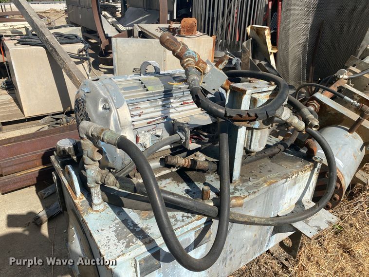 image for item JA9176 Hydraulic press