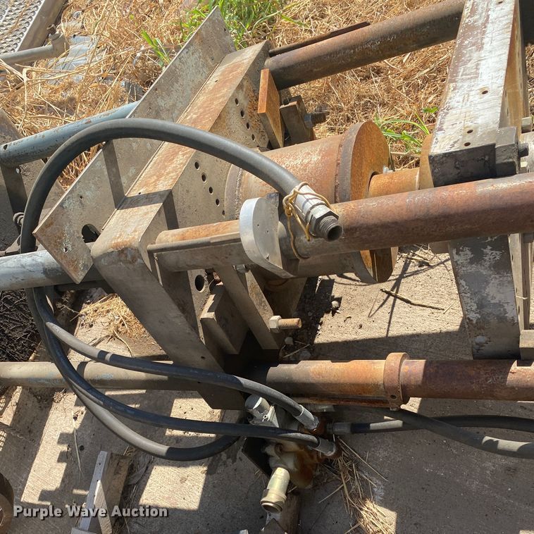 image for item JA9176 Hydraulic press