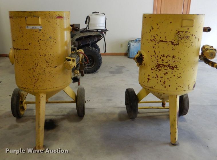 image for item JA9198 (2) Clemco sandblast pots