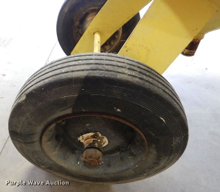 image for item JA9198 (2) Clemco sandblast pots