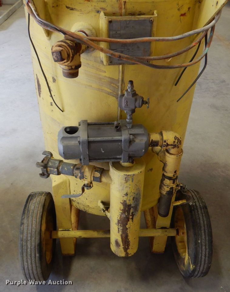 image for item JA9199 (3) Schmidt sandblast pots