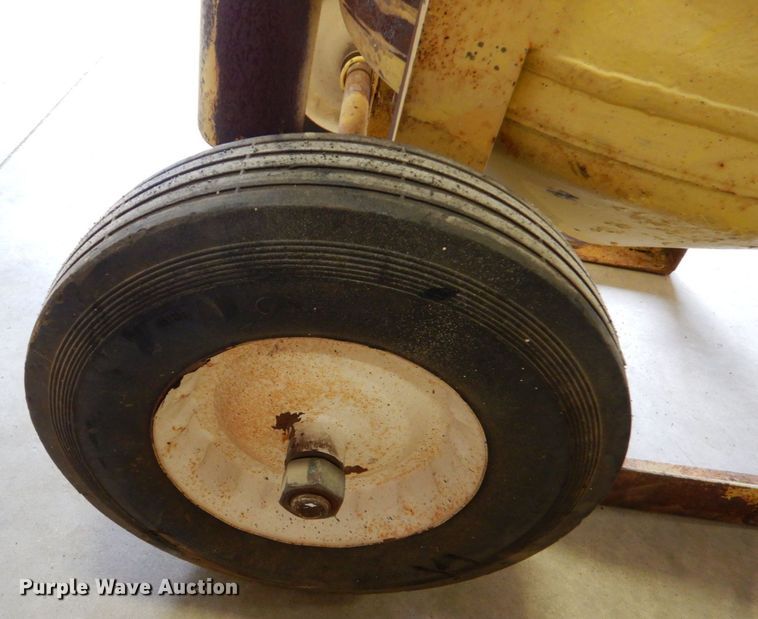 image for item JA9199 (3) Schmidt sandblast pots