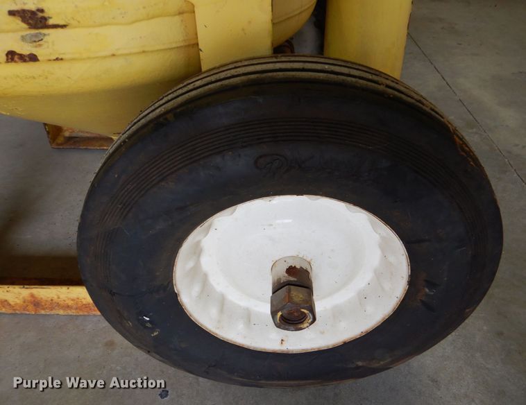 image for item JA9199 (3) Schmidt sandblast pots