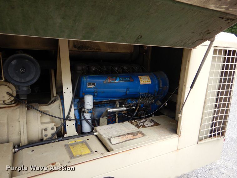 image for item JA9200 1995 Ingersoll Rand P375WD  air compressor