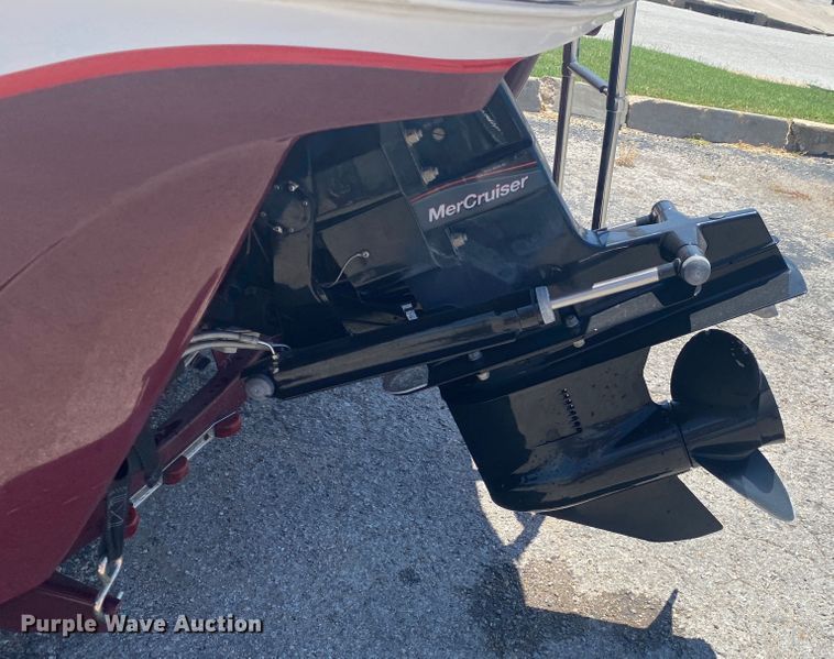 image for item JA9205 2013 Tahoe  boat