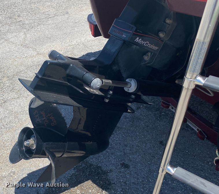 image for item JA9205 2013 Tahoe  boat