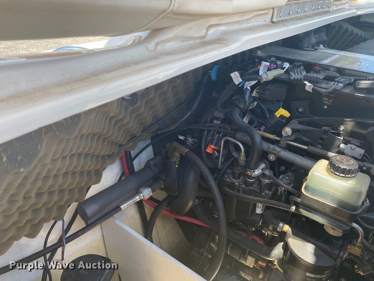 image for item JA9205 2013 Tahoe  boat