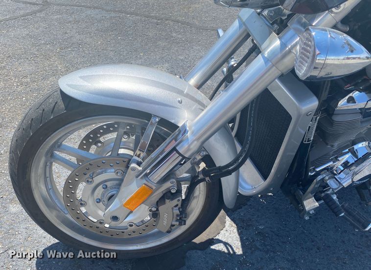 image for item JA9206 2005 Honda VTX1800F1  motorcycle