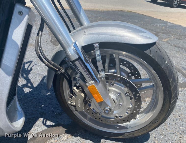 image for item JA9206 2005 Honda VTX1800F1  motorcycle